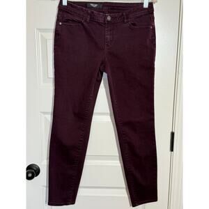 Simply Vera Wang Denim, Burgundy / Maroon Skinny Jean, Size 4